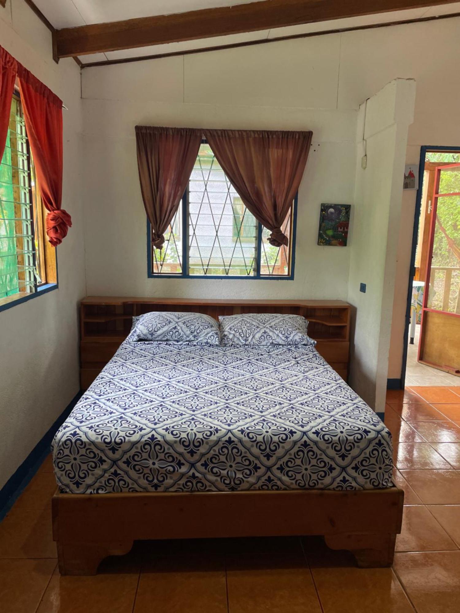 Cabinas Caribe Luna กาอุยตา ภายนอก รูปภาพ